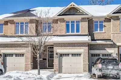 318 BADGELEY Avenue, Kanata, ON K2T 0A6
