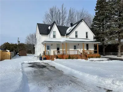 46 A & B Pine Street, South Stormont, On K0c 1m0