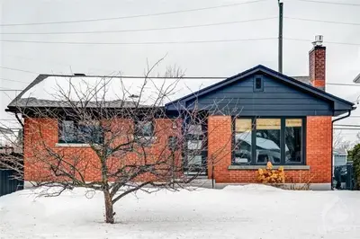 1110 SHERMAN Drive, Belair Park - Copeland Park and Area, ON K2C 2M4