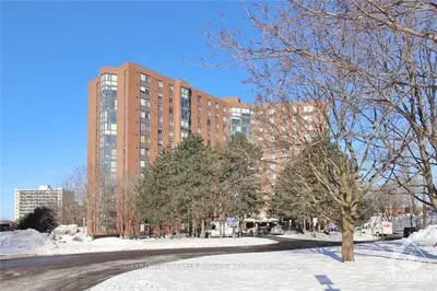 2871 Richmond Road 711, Britannia Heights - Queensway Terrace N and Area, ON K2B 8M5