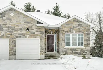 619 MEADOWRIDGE Circle, Carp - Huntley Ward, ON K0A 1L0