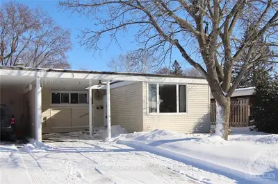 3 ROCHE Place, Crystal Bay - Rocky Point - Bayshore, ON K2H 5P8