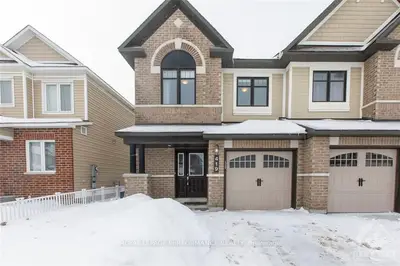 419 COUNTRY GLEN Way, Kanata, ON K2T 0H9