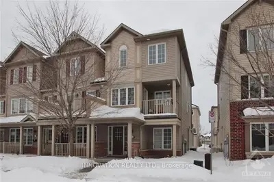 1034 PAMPERO Crescent, Stittsville - Munster - Richmond, ON K2S 0N5