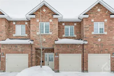 966 Torovin, Cyrville - Carson Grove - Pineview, On K1b 0a7