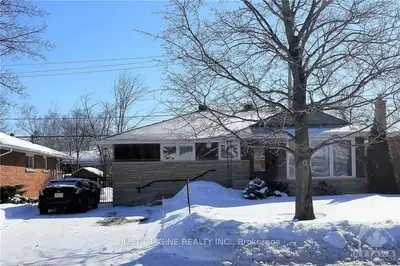822 PLEASANT PARK Road, Elmvale Acres and Area, ON K1G 1Y9