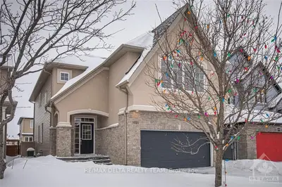 1021 CLUBMOSS Avenue, Orleans - Cumberland and Area, ON K4A 0T1