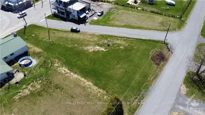 LAJOIE Street, Alfred and Plantagenet, ON, K0B 1J0