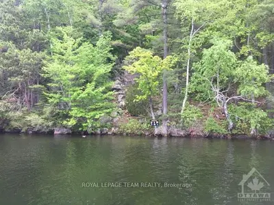 89 Donaldson Bay Lane, Leeds and the Thousand Islands, ON K0E 1B0