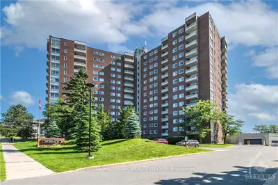 915 ELMSMERE Road 810, Beacon Hill North - South and Area, ON K1J 8H8