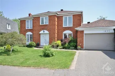 1075 PLANTE Drive, Hunt Club - Windsor Park Village and Area, ON K1V 9E5