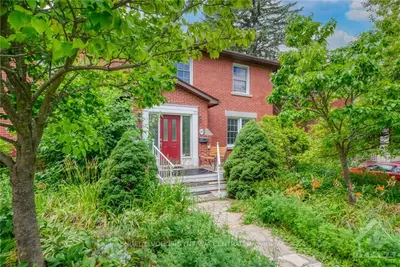 392 PICCADILLY Avenue, Tunneys Pasture and Ottawa West, ON K1Y 0H4
