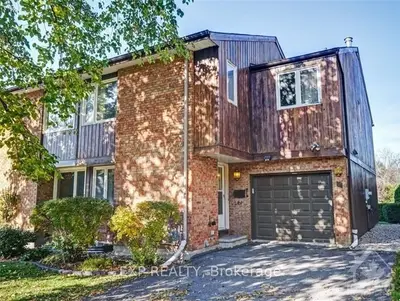 5 SANDHURST Court, Billings Bridge - Riverside Park and Area, ON K1V 9W9