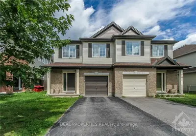 308 WIDGEON Way, Blossom Park - Airport and Area, ON K1T 0E7