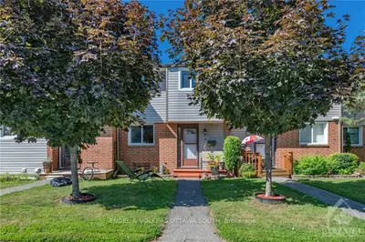 1389 PALMERSTON Drive 110, Cyrville - Carson Grove - Pineview, ON K1J 8P1