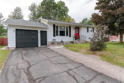 97 HEMLOCK Street, Petawawa, ON K8H 3C3