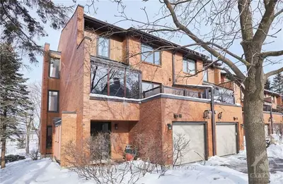 635 RICHMOND Road 22, Carlingwood - Westboro and Area, ON K2A 0G6
