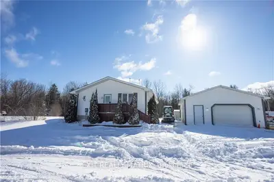 16094 RUSH CITY Road, North Stormont, ON K0C 1Y0