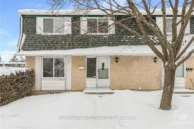 1520a Beaverpond Drive, Cyrville - Carson Grove - Pineview, On K1b 3r9