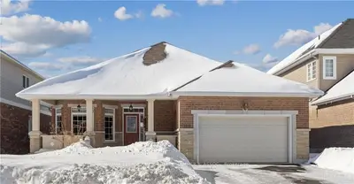 506 ANTIQUE Court, Blossom Park - Airport and Area, ON K1V 2G8