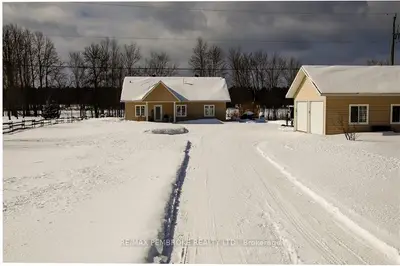633 TRAMORE Road, North Algona Wilberforce, ON K0J 1X0