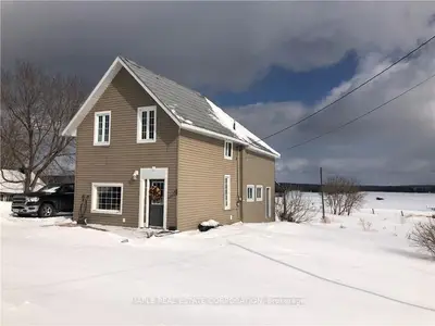 1836 KERR Line, Whitewater Region, ON K0J 1V0