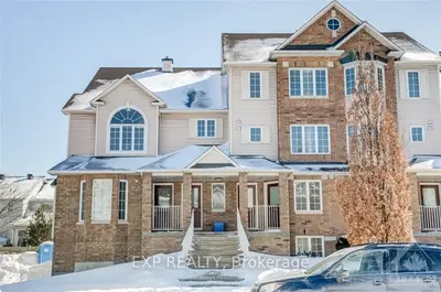 4458 HARPER Avenue, Cyrville - Carson Grove - Pineview, ON K1J 1E1