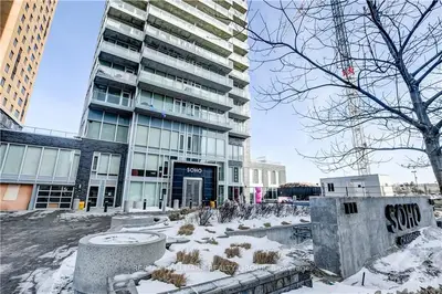 111 CHAMPAGNE Avenue 1204, Dows Lake - Civic Hospital and Area, ON K1S 5V3