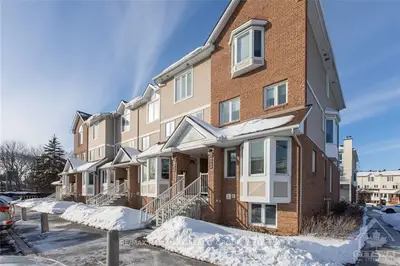 6020 RED WILLOW Drive, Orleans - Convent Glen and Area, ON K1C 7H9