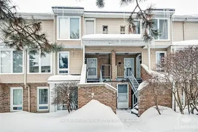 8 SHEHYN Lane B, Tanglewood - Grenfell Glen - Pineglen, ON K2G 4Y3