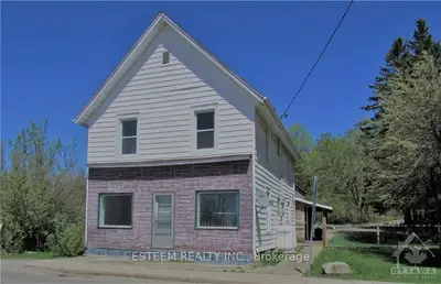 55 QUABBIN Road, Front of Yonge, ON K0E 1R0