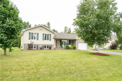 50 VIN VISTA Drive, South Stormont, ON K0C 1M0