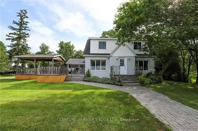 3 Quabbin Road, Front Of Yonge, On K0e 1r0