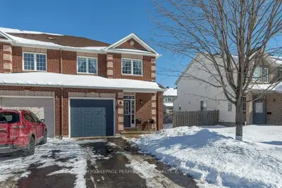 1079 BRASSEUR Crescent, Orleans - Cumberland and Area, ON K4A 5A1