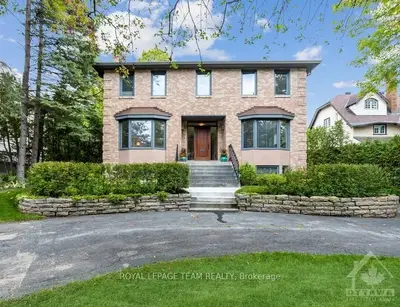324 MANOR Avenue, Rockcliffe Park, ON K1M 0H8