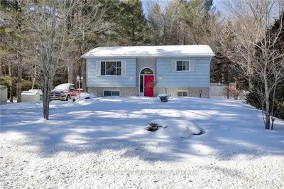 32047 HIGHWAY 17, Laurentian Hills, ON K0J 1J0