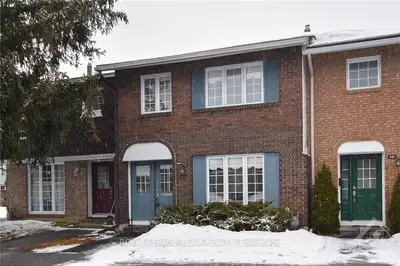 549 ORKNEY, Mooneys Bay - Carleton Heights and Area, ON K2C 3M7