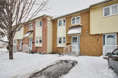 1747C LAMOUREUX Drive, Orleans - Cumberland and Area, ON K1E 2N3
