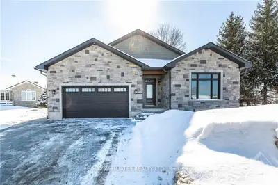 15 FLETT Street, Edwardsburgh/Cardinal, ON K0E 1E0