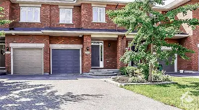 754 NAKINA Way, Blossom Park - Airport and Area, ON K1V 2J1