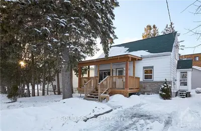 1217 TRENTON Avenue, Carlington - Central Park, ON K1Z 8J6