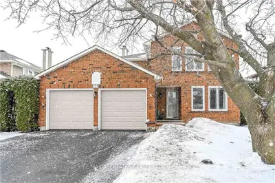 378 LEFEBVRE Way, Orleans - Cumberland and Area, ON K1E 2W4