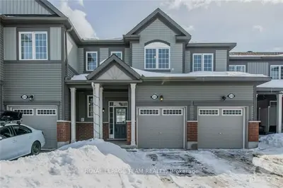 226 WILLOW ASTER Circle, Orleans - Cumberland and Area, ON K4A 1C9