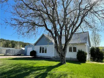5871 PALMER Road, Brudenell, Lyndoch and Raglan, ON K0J 2E0