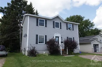 338 JULIEN Street, Pembroke, ON K8A 3P9