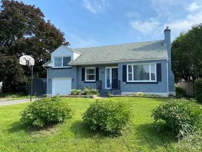 33 ARGUE Drive, Cityview - Parkwoods Hills - Rideau Shore, ON K2E 6S2