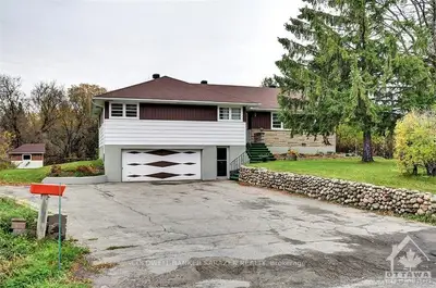 5495 Bank Street, Leitrim, ON K1X 1G9