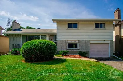 1286 HERON Road, Hunt Club - South Keys and Area, ON K1V 6A8