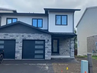 39 NORTHBROOK Road, Petawawa, ON K8H 3N5