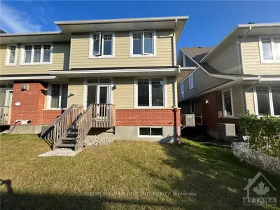 699 Gabriola Way, Kanata, On K2t 1c5